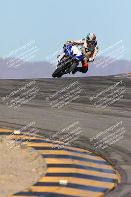 media/Feb-03-2024-SoCal Trackdays (Sat) [[767c60a41c]]/1-Turns 9 and 10 (940am)/